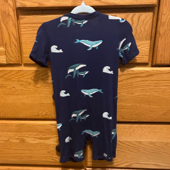 Kyte BABY 🐋 Shorty Romper - Picture 2 of 3